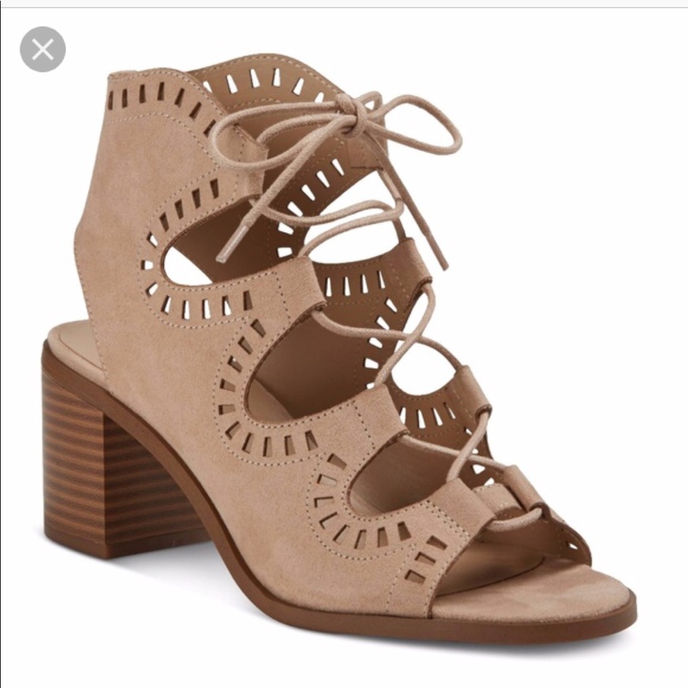 Light pink Mossimo wedge heals
